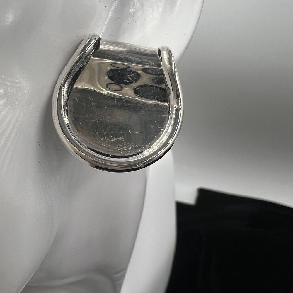 Vintage Clip On Earrings Silver Tone Chunky Thumb Print Style Silver Plated BEST - Picture 3 of 7